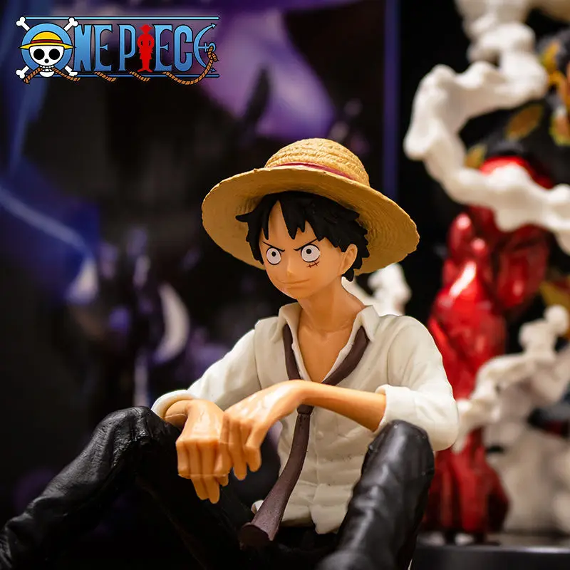 פסלון One Piece לופי יושב PVC 12cm (One Piece Luffy Sitting Figure PVC Model 12cm) 3